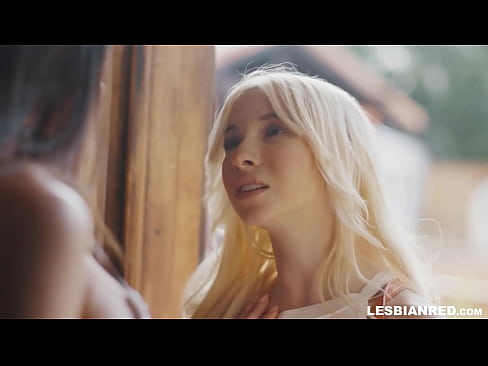 ❤️ Qız bir neçə ay sonra evə gəlir və sonda ögey anasının pişiyini yeyir ❌ Gözəl porno az.pornohammer.ru ❤